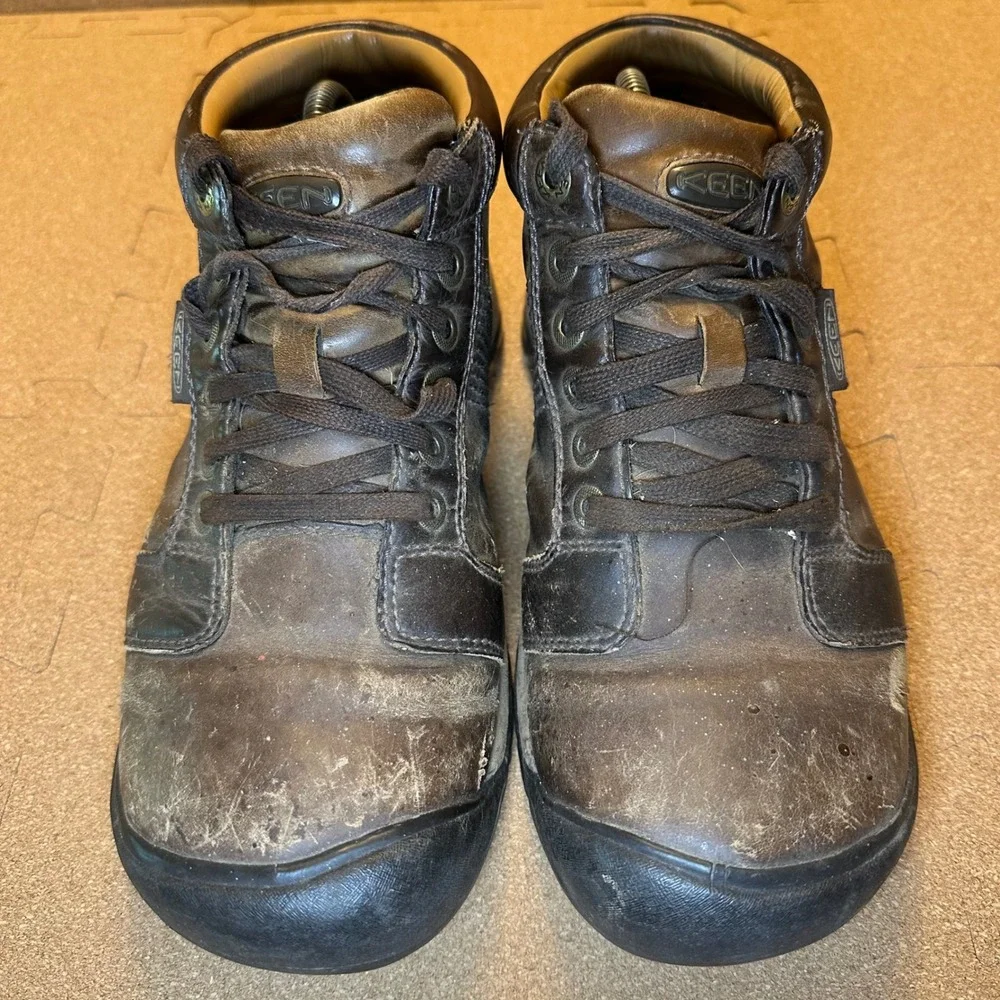 Keen Presidio II Chukka Boots Mens 9.5 Brown Leather Lace Up Hiking 1024217